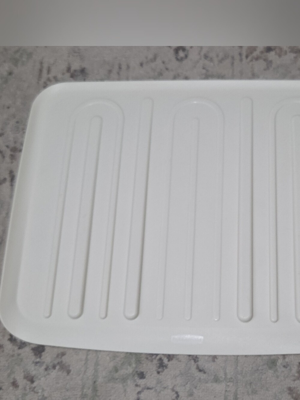 VTG Rubbermaid Drain Tray Board 118D-4 Almond Beige Dish Drainer USA 18x14.75”